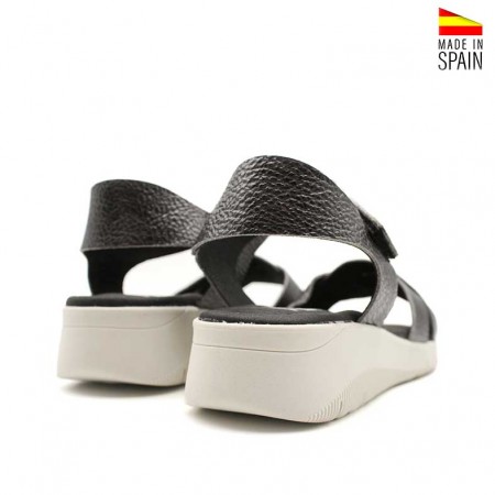sandalias de negras fabricadas en españa