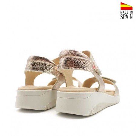 sandalia cuña baja dorada con doble velcro