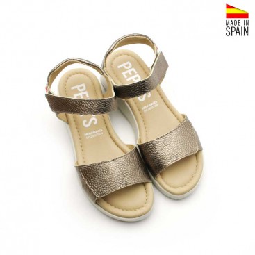 sandalias gris plomo de piel con velcros