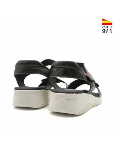 sandalias de cuña negras fabricadas en españa