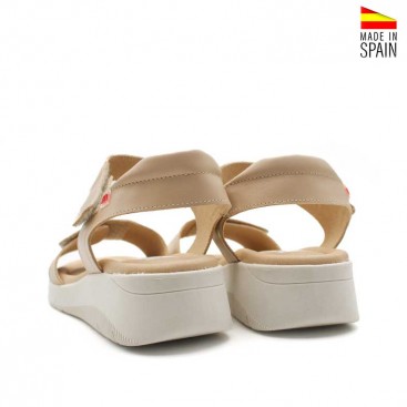 sandalias beige con doble velcro mujer