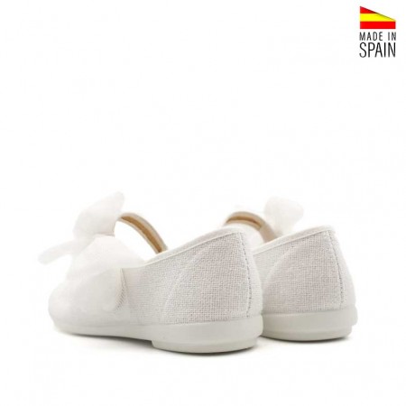 zapatos de comunion blancos con lazo de tul