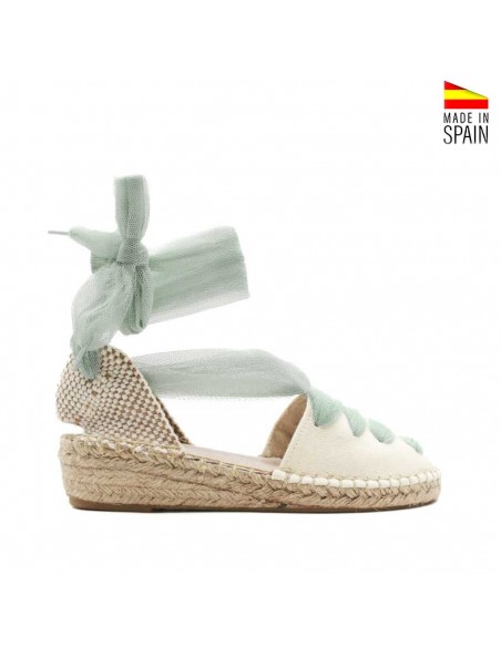 Esparteñas comunión verde agua para niña con cintas de tul y cuña de yute