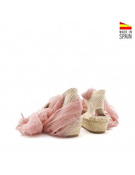 Parte trasera de esparteñas niña comunión fabricadas en España