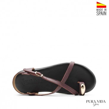 sandalias de dedo con anillo dorado de piel