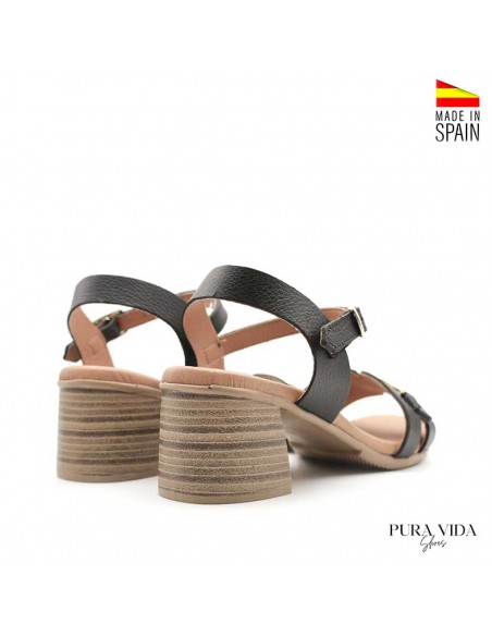 Sandalias con cadena dorada negras de mujer con tacón bajo