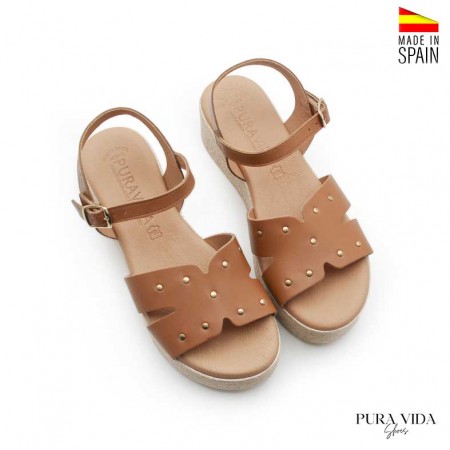 sandalias piel tachuelas cómodas