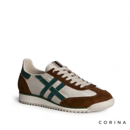 Corina M6050 marrón con cordones y suela de goma