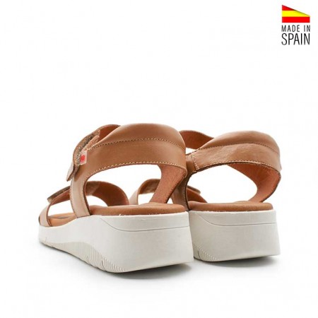 cuñas de piel camel mujer