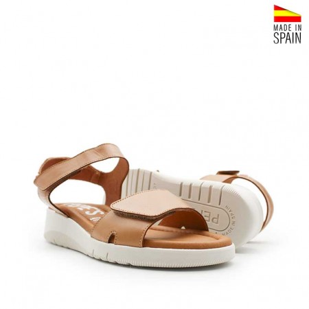 sandalias camel con cuña