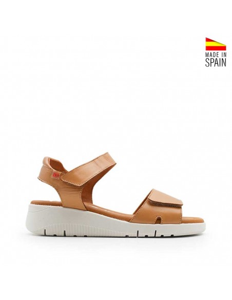 sandalias de cuña camel