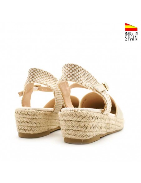 valenciana niña dorada