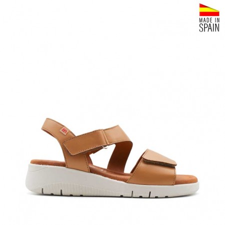 Sandalias camel mujer velcro cómodas vista lateral