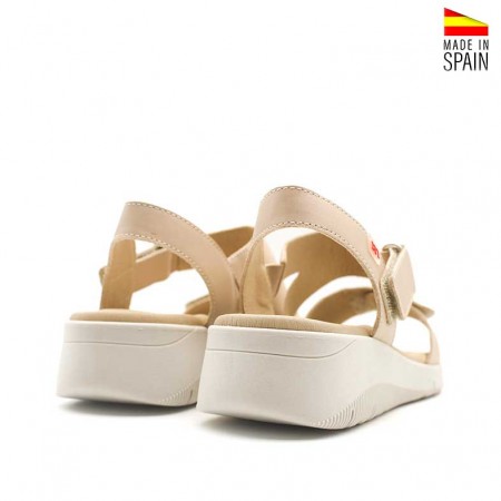 cierre velcro sandalias beige mujer