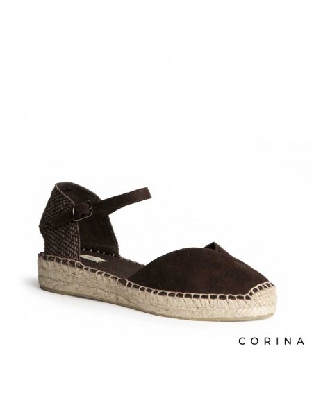 Esparteña baja marrón con cuña de esparto y plataforma ligera