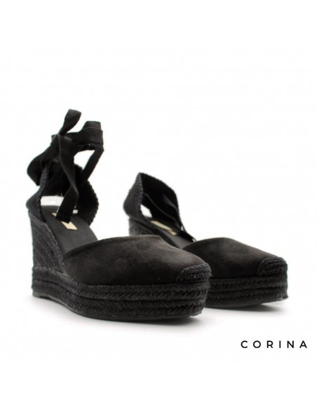 Esparteñas negras de cuña con plataforma y puntera cerrada