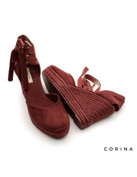 Esparteñas de cuña monocolor teja con puntera cerrada y tiras largas