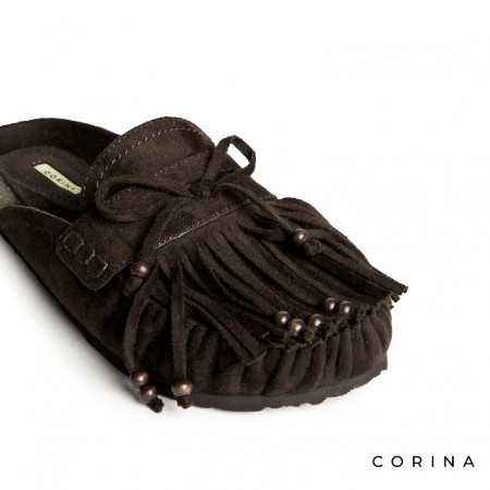 zuecos planos con flecos mujer