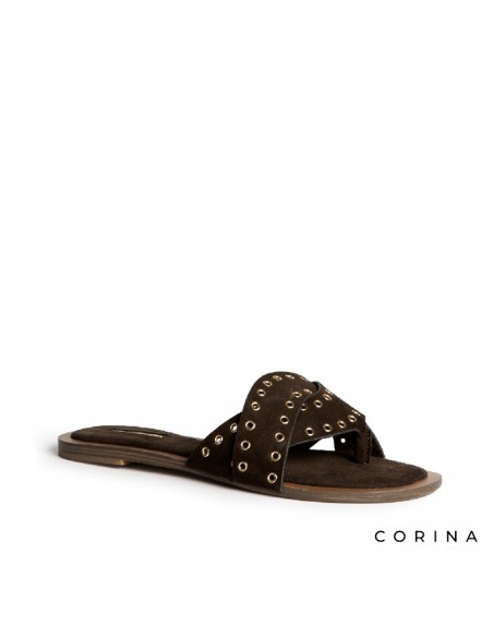 Sandalia plana destalonada marrón con ojales