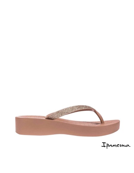 chanclas con cuña ipanema de dedo color maquillaje