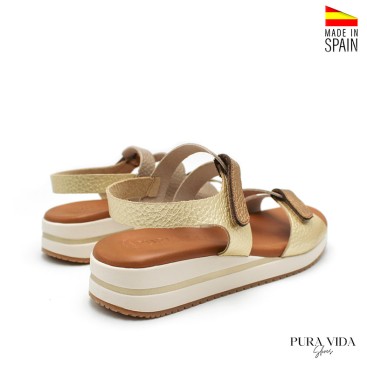sandalia dorada mujer cómoda con velcros