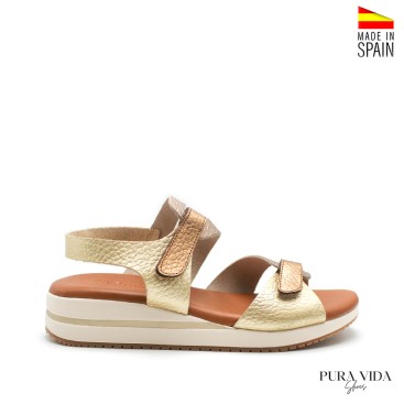 sandalia dorada con cuña baja mujer piel