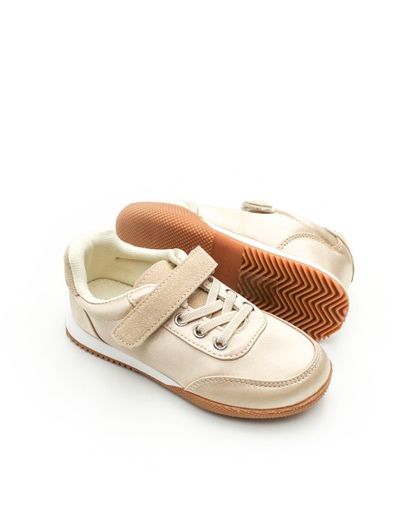 zapatillas bonitas doradas para niña