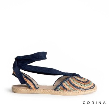 alpargata mujer crochet tonos tierra con cintas al tobillo