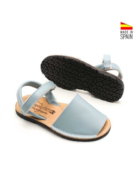 menorquinas azul celeste niño piel con velcro hechas en España