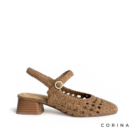 Zapato slingback camel trenzado
