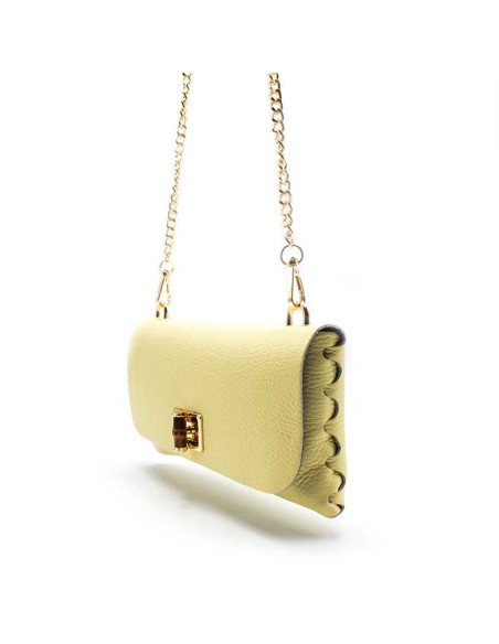 bolso amarillo piel con cadena dorada