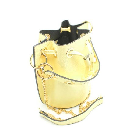bolso bombonera amarilla piel detalle asa arandelas