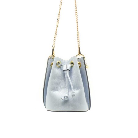 bolso bandolera azul celeste piel cadena dorada elegante