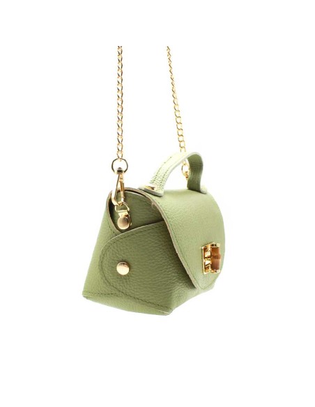 bolso mini verde mujer piel con cadena dorada vista lateral