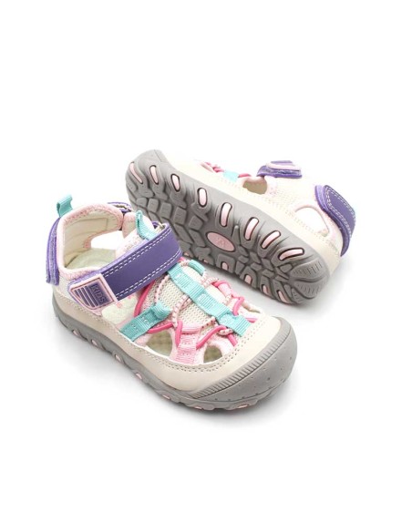 sandalias cerradas niña beige suela goma