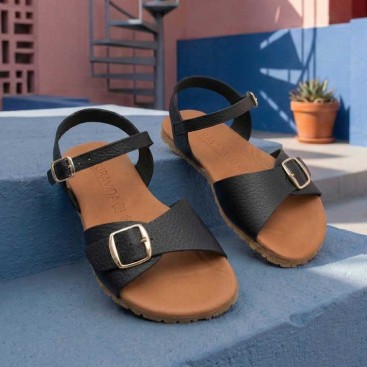 sandalia barefoot negra mujer Pura Vida 2026