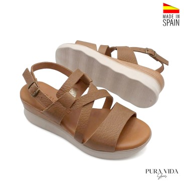 Sandalias mujer cuña media taupe suela ligera vista frontal