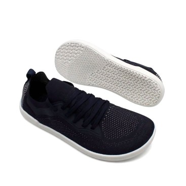 Zapatillas barefoot azul marino con suela blanca flexible vista inferior