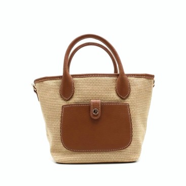 bolso capazo mujer beige con bolsillo frontal detalle camel