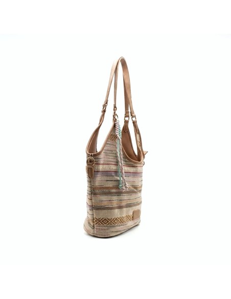 bolso hobo bandolera beige multicolor con asa larga y colgante detalle lateral