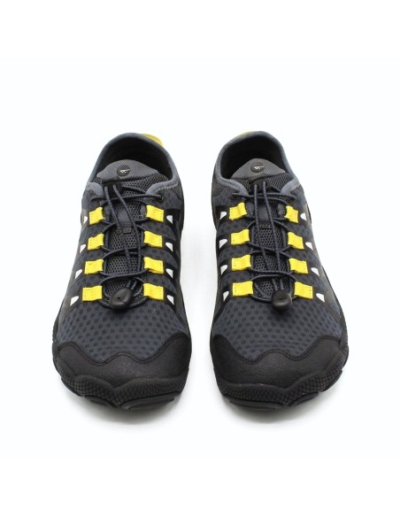 zapatillas barefoot hi-tec abyss hombre detalle malla técnica transpirable y overlay goma