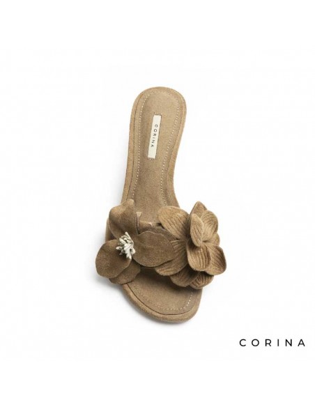 sandalia camel tacon 4,5 cm mujer corina m6297