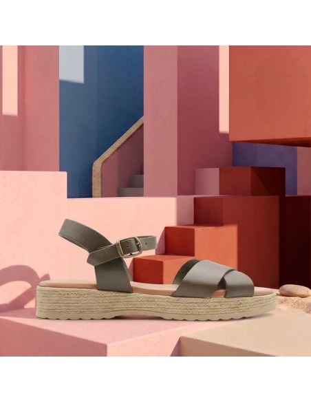 sandalia plana verde Pura Vida