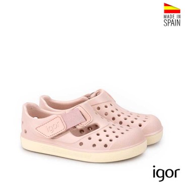 sandalia barefoot nina rosa maquillaje igor malibu