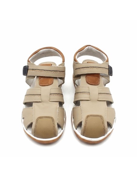 sandalias niño cerradas beige