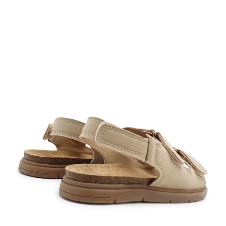 sandalias niño beige con triple cierre velcro detalle lateral