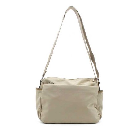 bolso beige acolchado vista trasera mujer