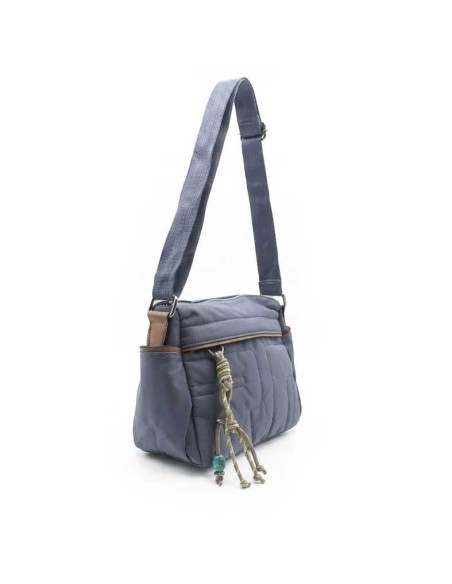 bolso azul acolchado detalle cremallera y cordon