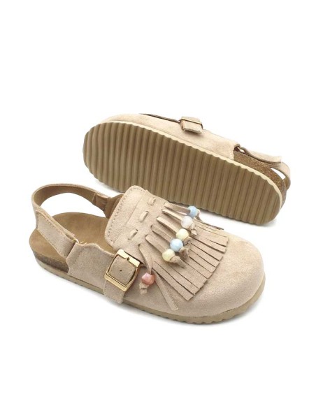 zueco infantil beige hebilla lateral