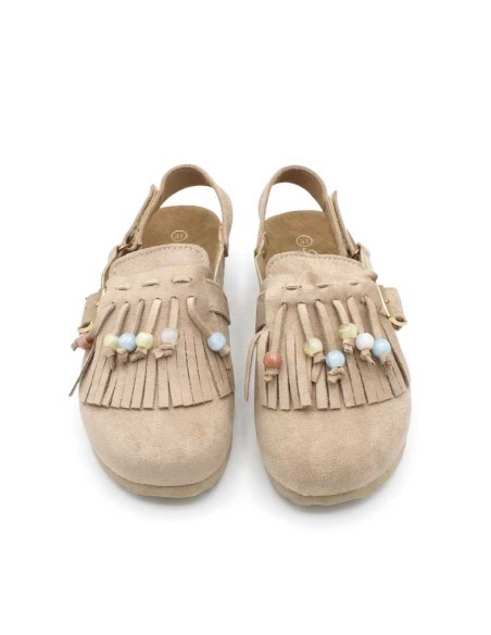 zuecos niña beige con cuentas detalle superior